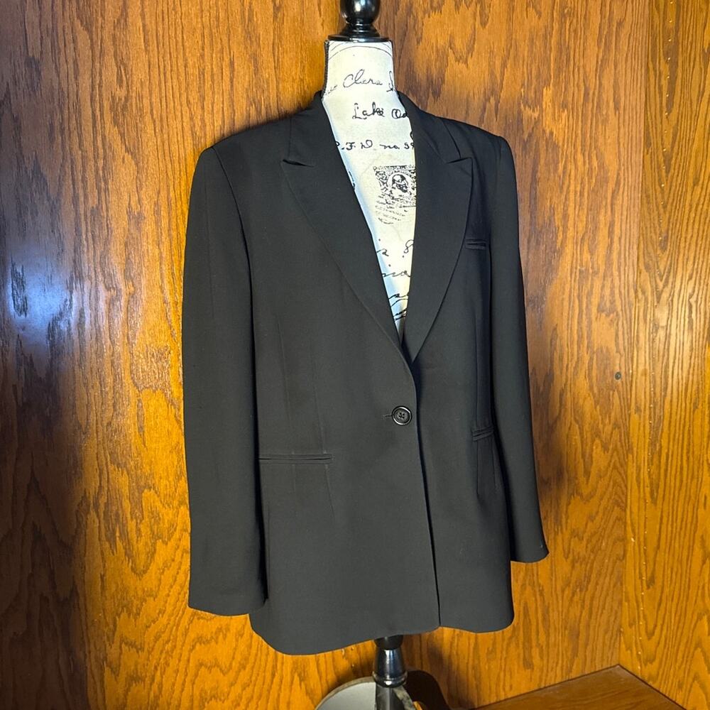 Kasper Women’s Classics Black Blazer Size 18